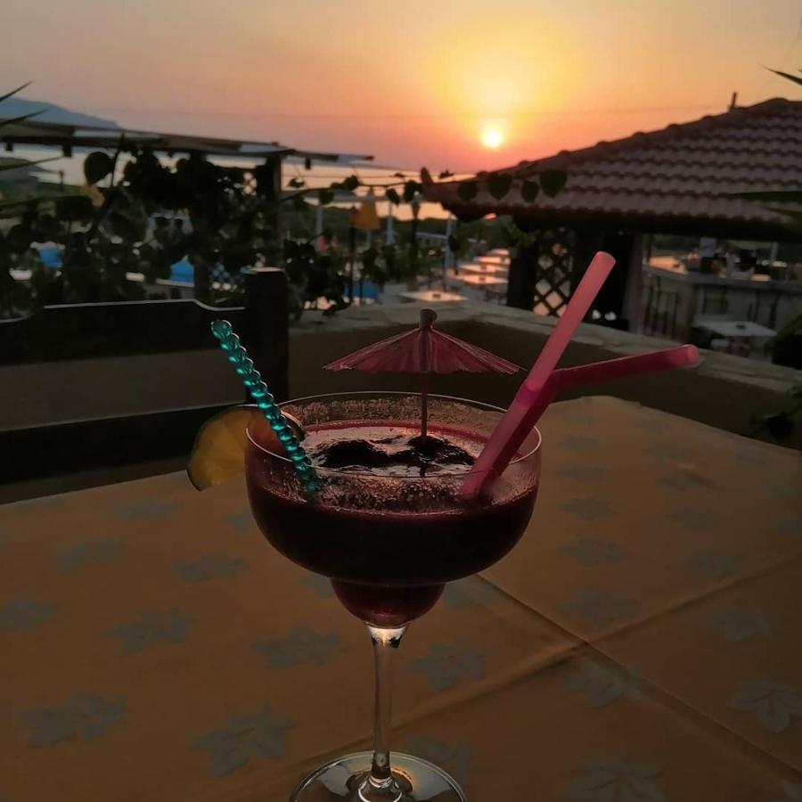 Bella Vista Hotel "By Checkin" Херсонисос Екстериор снимка