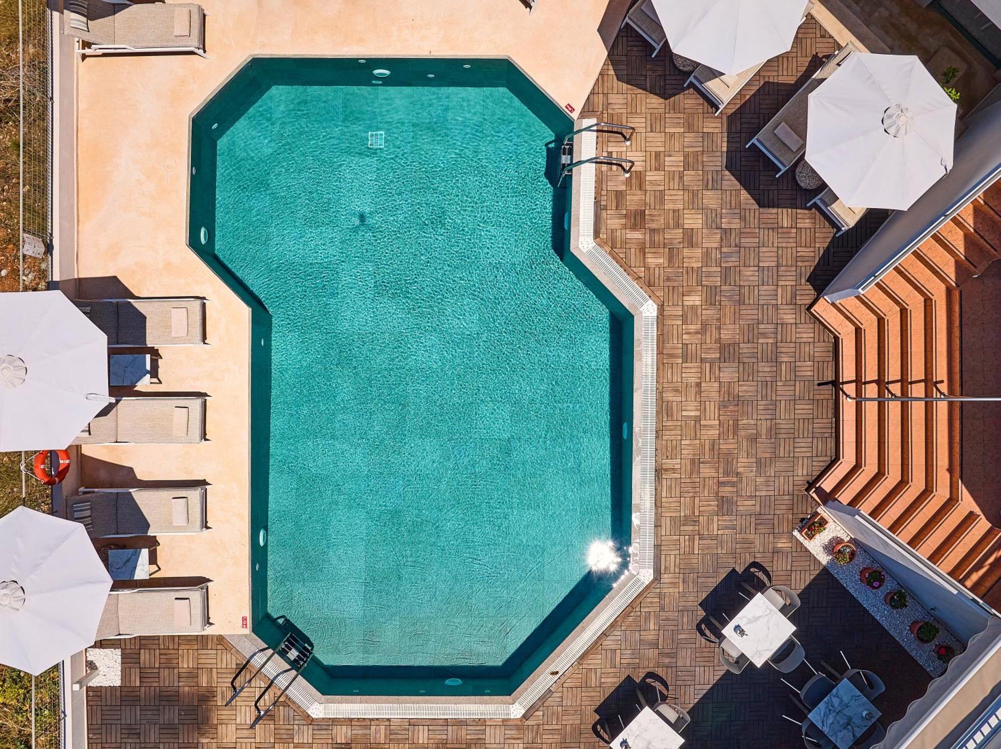 Bella Vista Hotel "By Checkin" Херсонисос Екстериор снимка