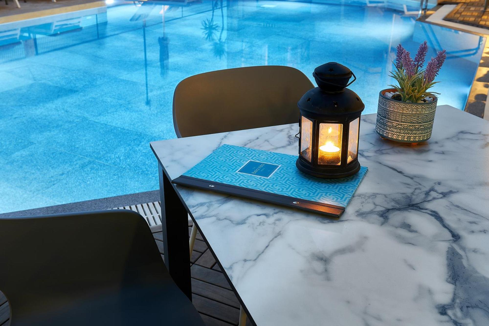 Bella Vista Hotel "By Checkin" Херсонисос Екстериор снимка
